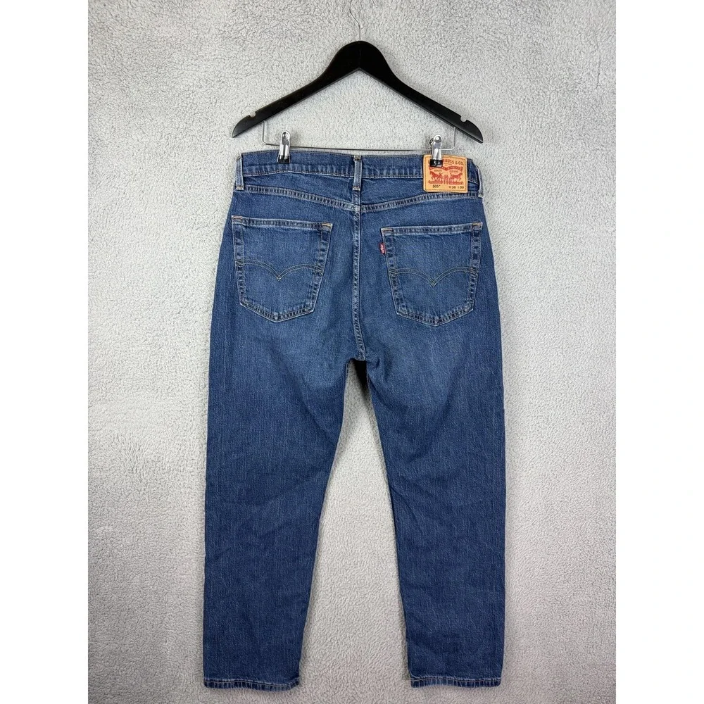 Levis 505 Jeans Mens 36x30 Blue Medium Wash Regular Fit Straight Stretch Denim